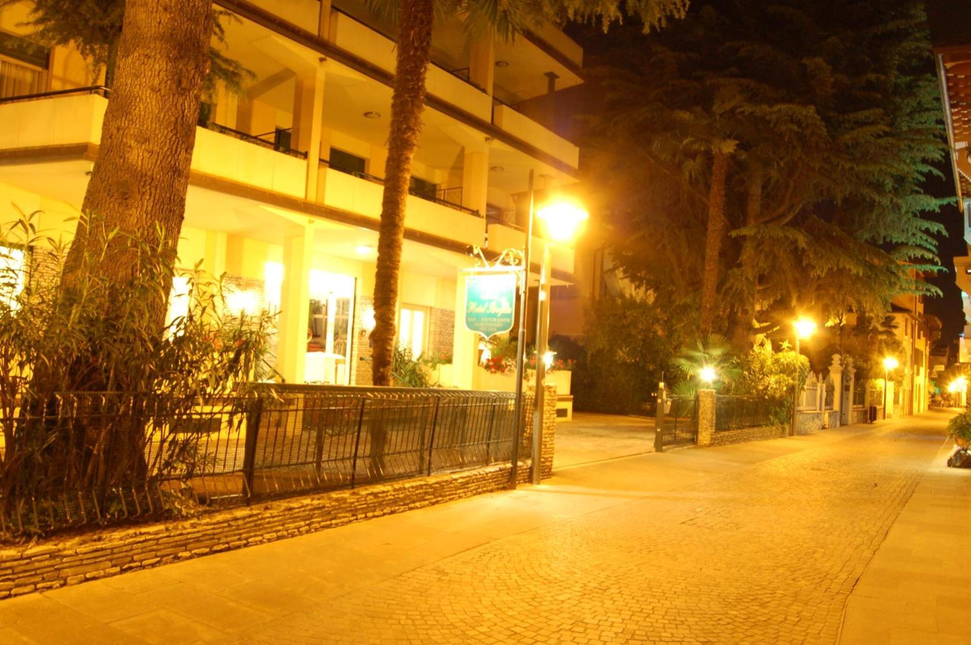 Hotel Broglia Sirmione Exterior foto
