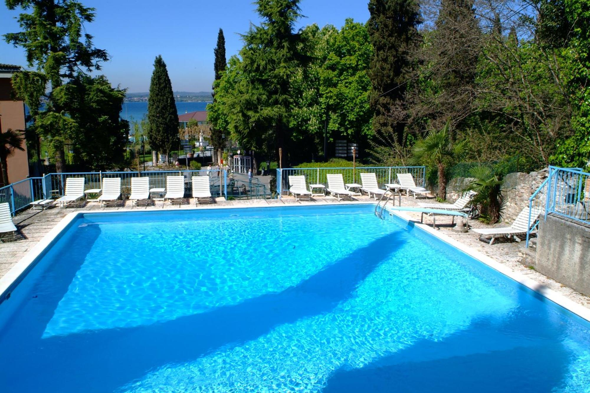 Hotel Broglia Sirmione Exterior foto