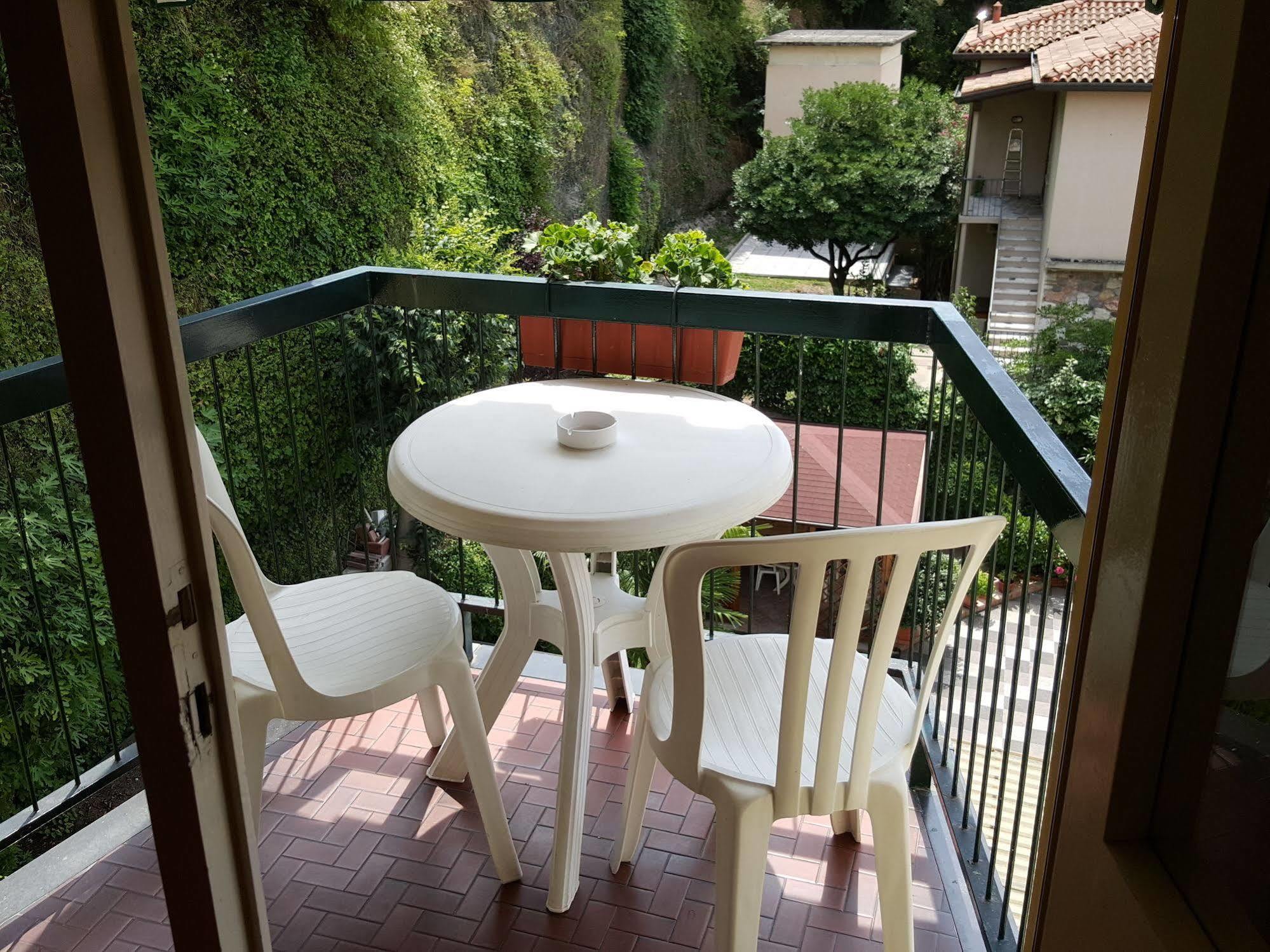 Hotel Broglia Sirmione Exterior foto